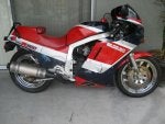 86 gsxr 090.jpg